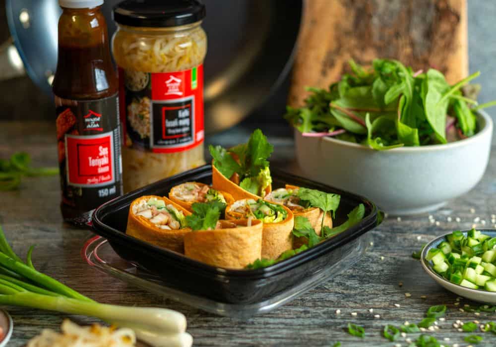 Azjatyckie wrapy z sosem Teriyaki
