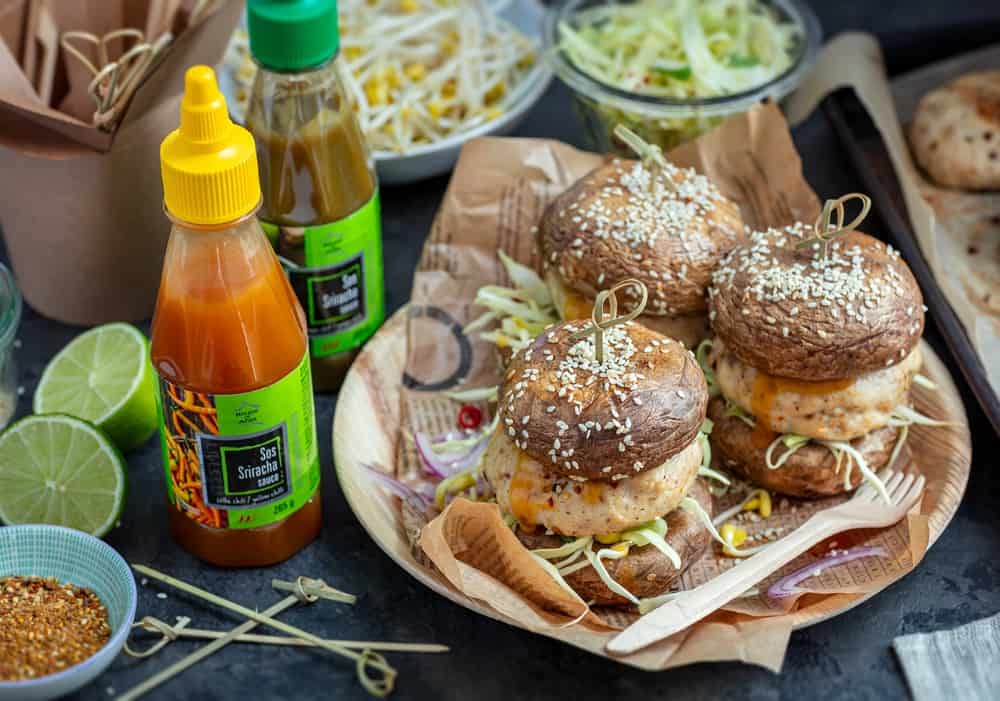 Burger z kurczakiem i pieczarkami portobello