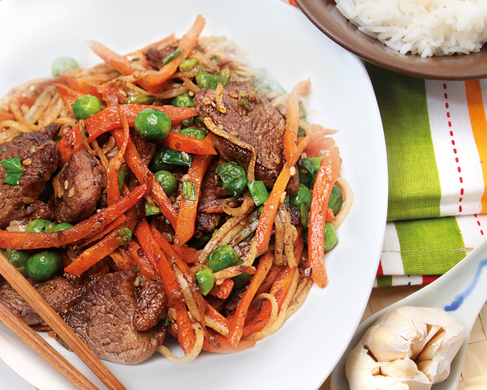 Chow Mein z kaczką 5 smaków
