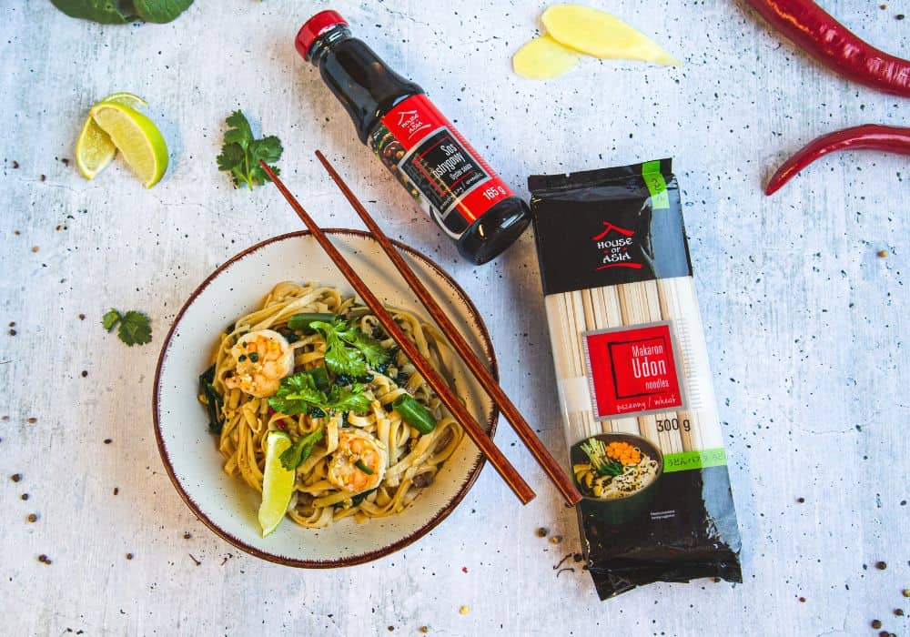 Makaron Udon z krewetkami w sosie ostrygowym i chili