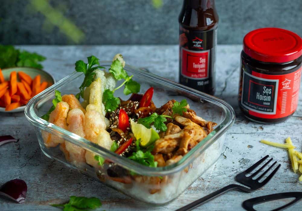 Kurczak Teriyaki z warzywami w tempurze