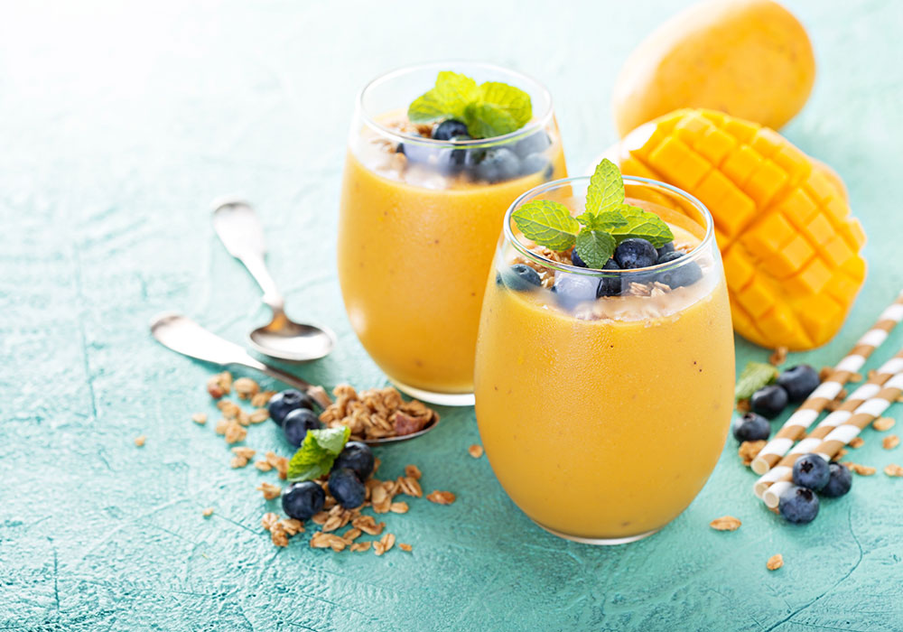 Mango Lassi z mleczkiem kokosowym