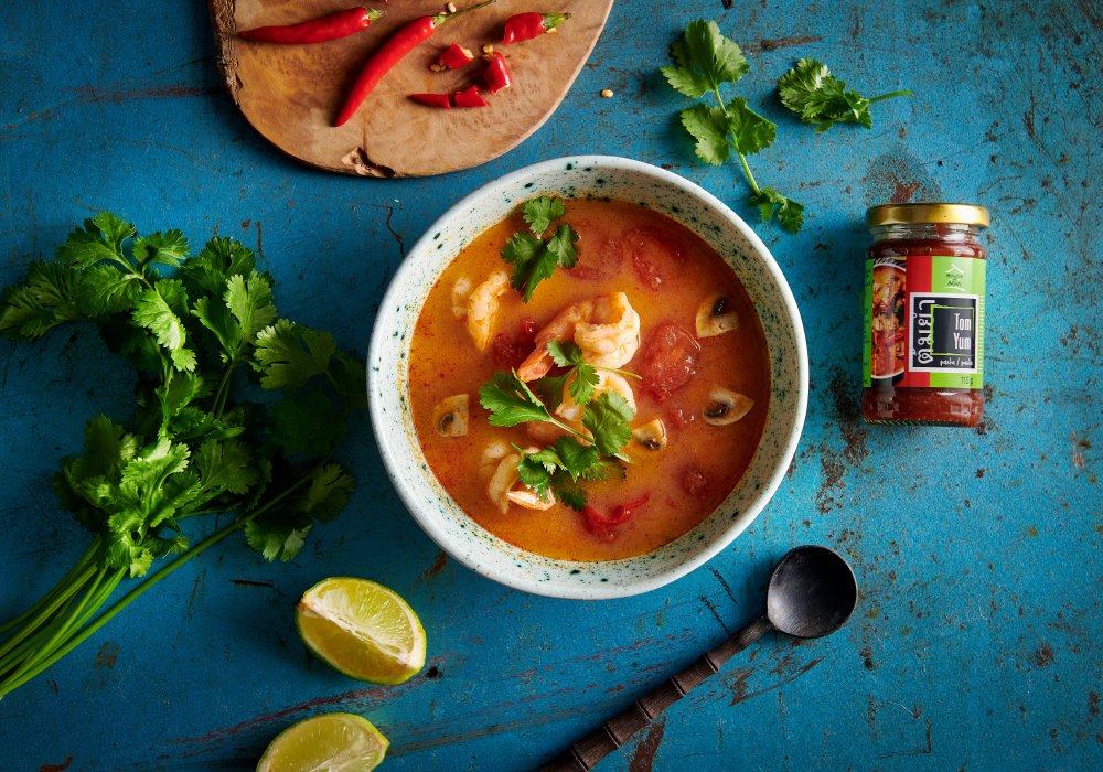 Tom Yum z krewetkami i pieczarkami