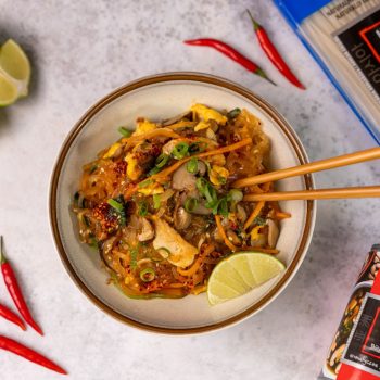 Japchae z kurczakiem