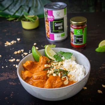 Aromatyczne Massaman curry z kurczakiem i ziemniakami
