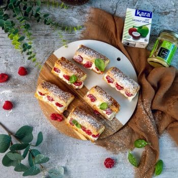 Francuskie eklerki z tropikalnym kremem