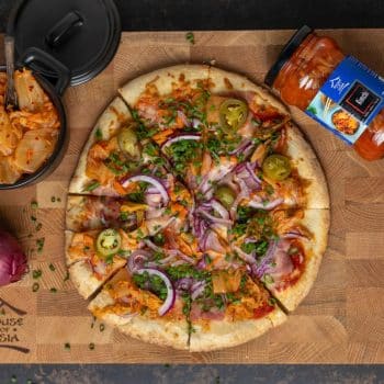 Koreańska pizza z kimchi